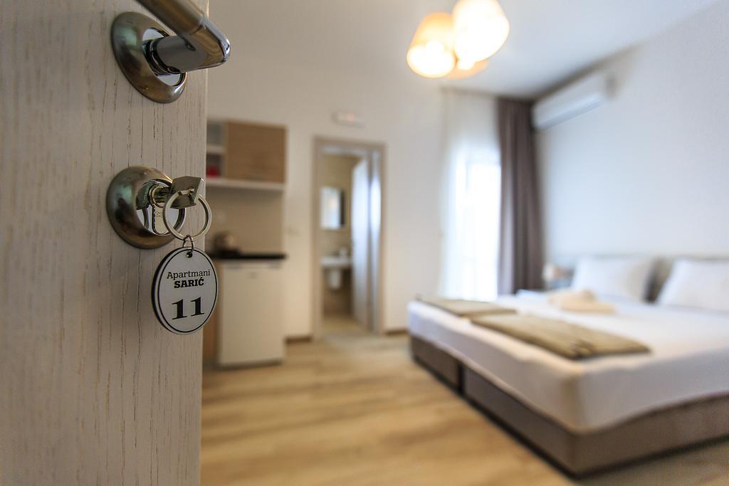 Apartments Saric Bar Bagian luar foto
